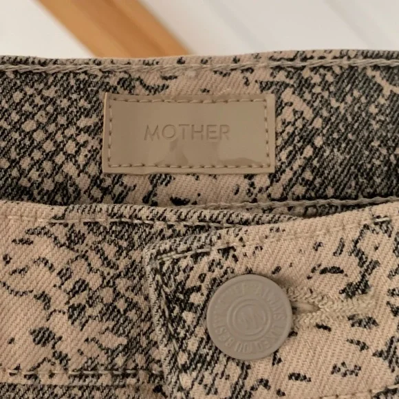 MOTHER The Hustler Flood High Rise Jeans Snake Print Size 27 - Picture 7 of 10